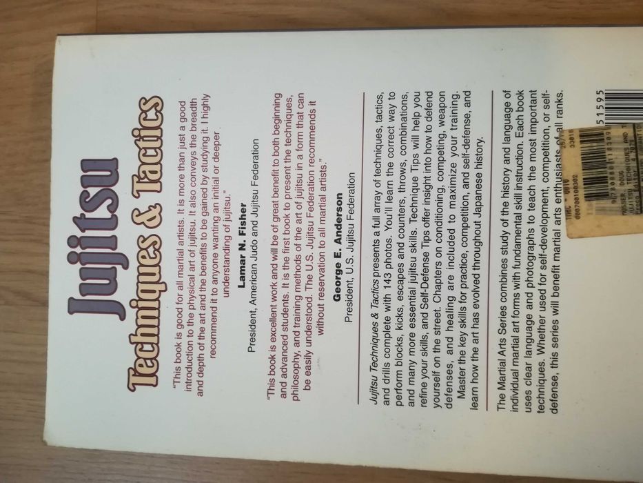 Livro Jujitsu- técnicas e táticas