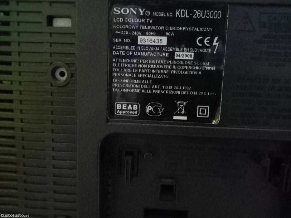 LCD marca Sony com comando