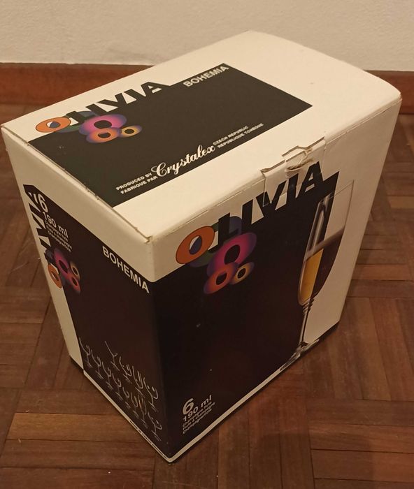 Copos cristal Bohemia-coleção OLIVIA, frisos a ouro, tudo como novo