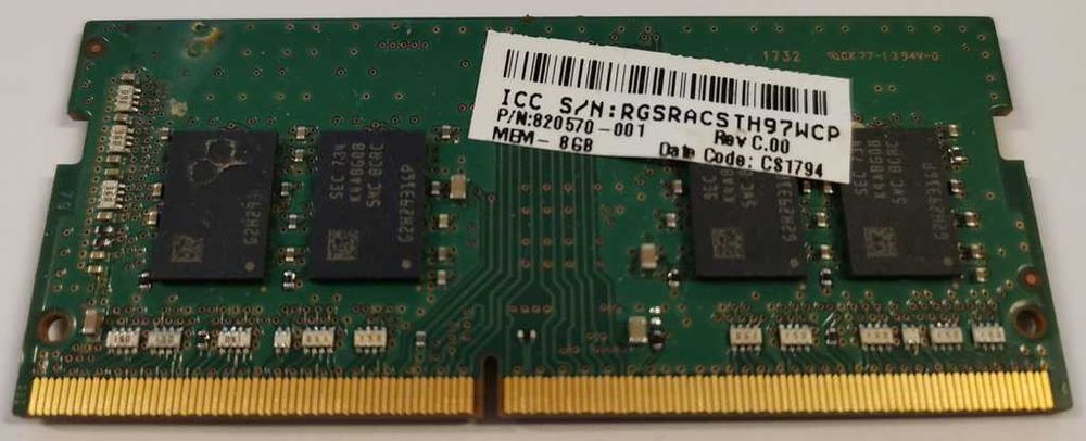 Pamięć RAM DDR4 8GB Samsung M471A1K43CB1-CRC 2400 Mhz