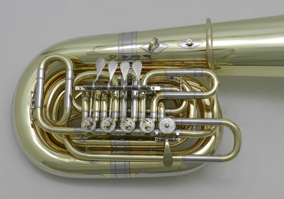 Tuba CC Miraphone Po remoncie kapitalnym model 186 4/4 DR24-029