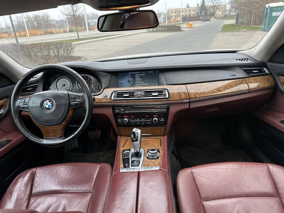 BMW 730IL 3.0 benzyna/orginalny przebieg/doinwestowana