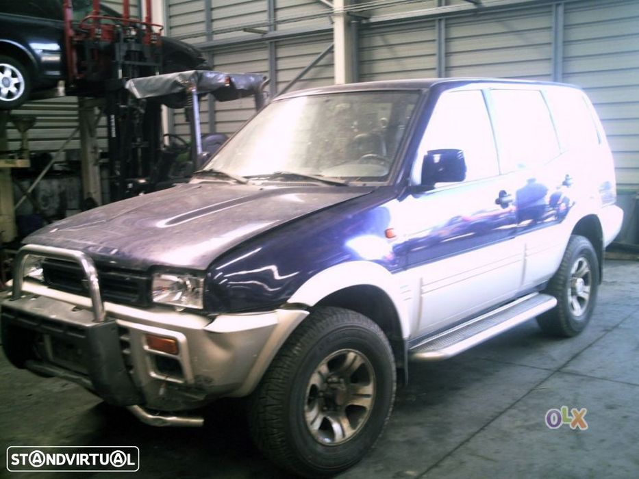Nissan terreno II 2.7 td longo de 1995 para peças