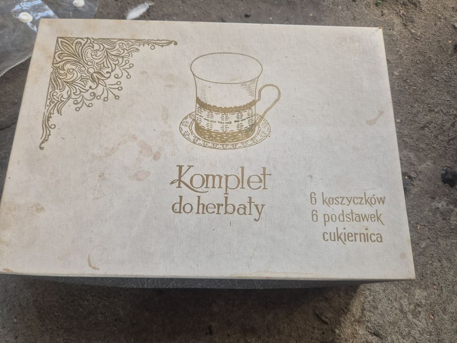 Komplet do herbaty koszyczki prl idealny stan