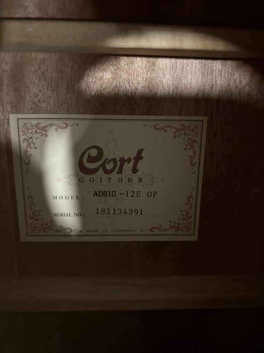 Guitarra CORT AD810 12E - 12 Cordas