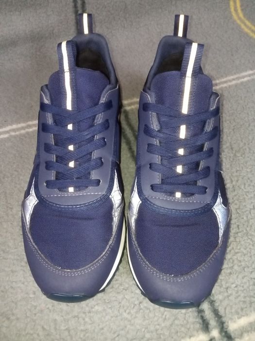 40,5 Emporio Armani кросівки