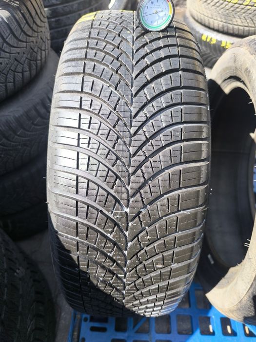 Opona Goodyear Vector 4 season 225/55/17 pojedynka super stan