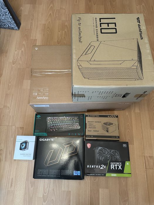 Продам ігровий комʼютер , стіл , крісло , мишку , клавіатуру