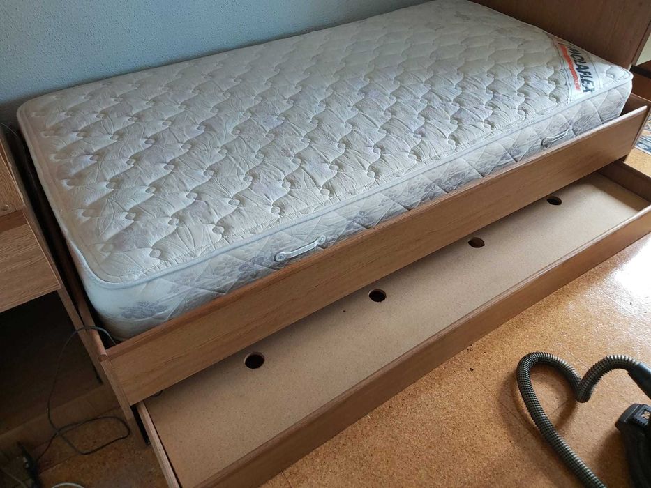 Mobília Quarto Solteiro (ver descrição)Oferta 2 colchões(c/entrega)