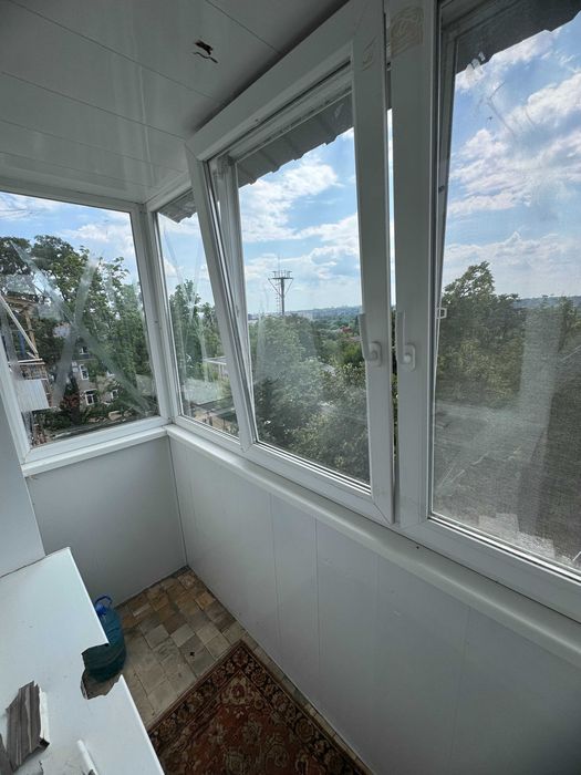 Продам 3-х квартиру Павлово Поле, метро 23 Августа, ул. Клочковская