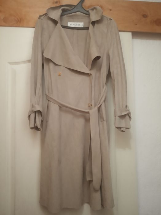 Продам жіночий  тренч