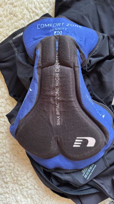 Męskie spodenki rowerowe z szelkami, kolarskie, bibsy Newline, r.L.