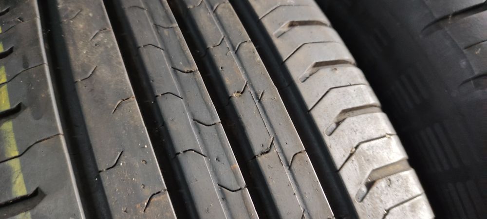 Pneus 195/55/20  continental semi novos