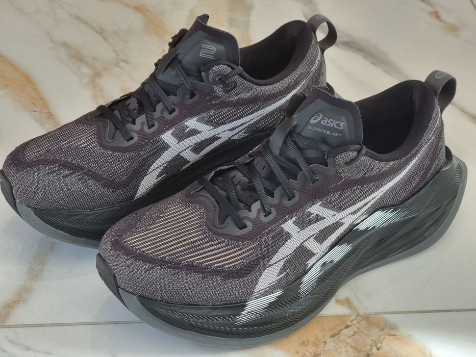 Оригінал 100% Чоловічі кросівки Asics Superblast 2   EUR 43.5