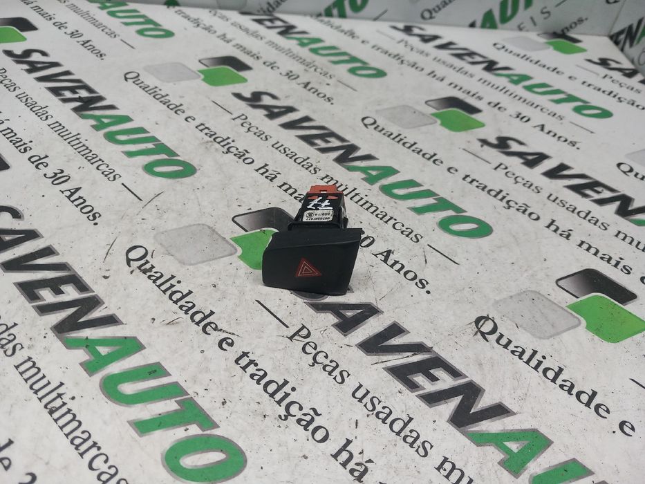 Botão / interruptor 4 piscas CITROËN C-Elysee