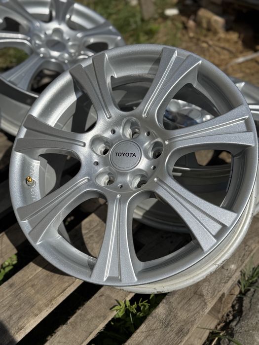 Диски 5x114.3 R17 Toyota Camry Rav-4 Avalon Avensis Lexus нові!!!