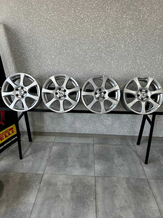 Диски 5/105 R16 6,5J ET39 Dia 56,6