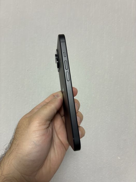 iPhone 15 128gb Black esim