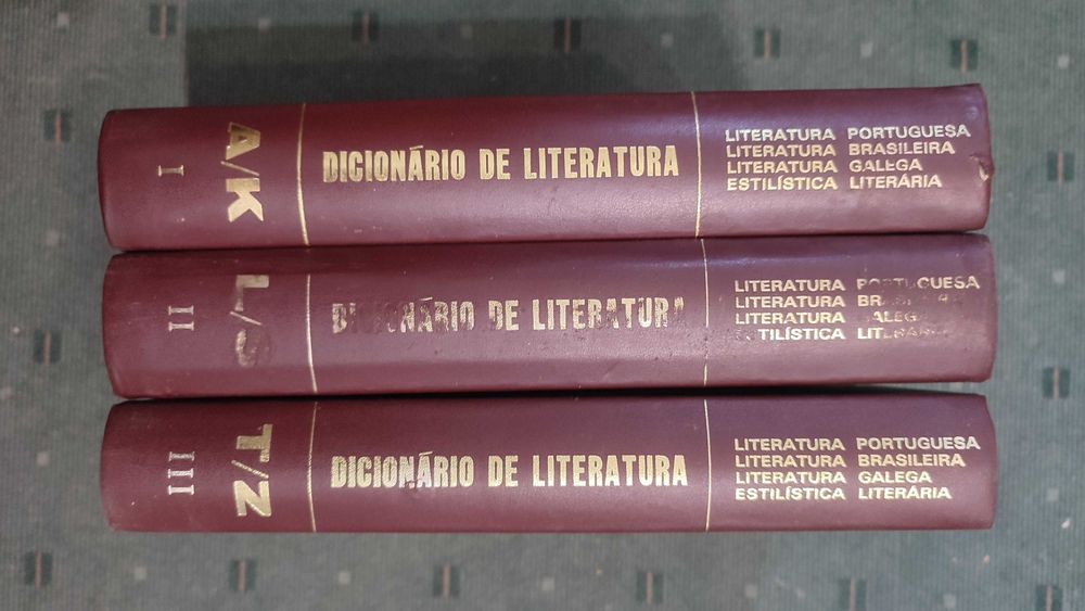 Dicionário de Literatura - 3 Vol - Direcção Jacinto Prado Coelho