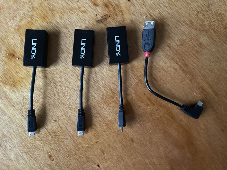 Adaptadores Ethernet USB 2.0 da marca Lindy