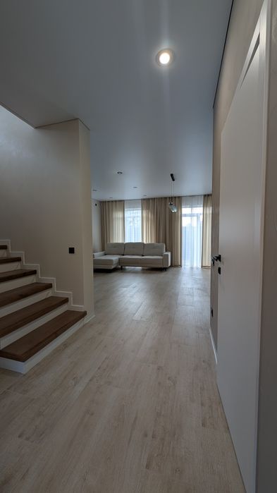 Продаж Дуплекс будинок  з ремонтом ‼️500м ліцей № 1‼️ Петропавлівська