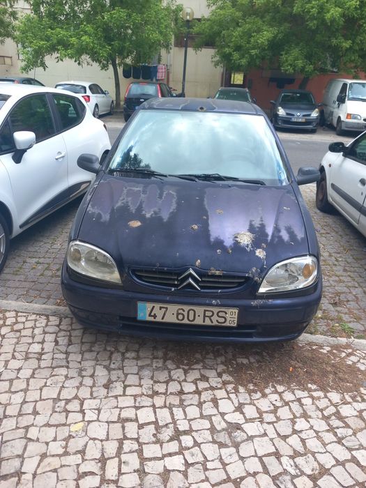 Citroen saxo azul