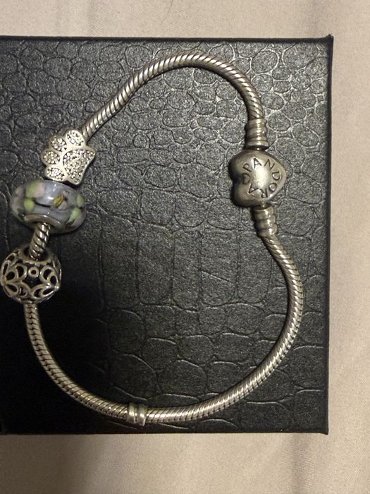 Pulseira PANDORA Original + 3 Contas | Produto de Insolvência | 85 €