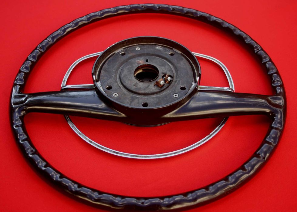 Volante Mercedes W115