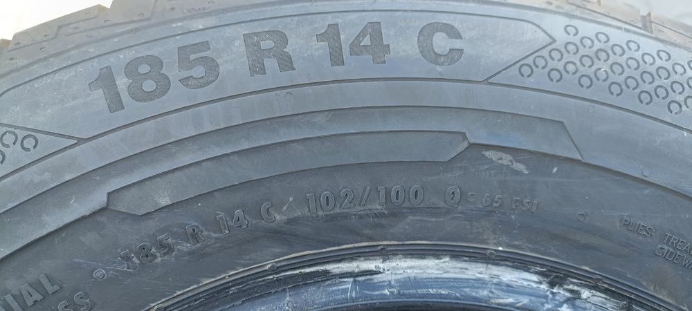 2x opony (nr.S1353) 185R14C Continental ContiVanContact 100