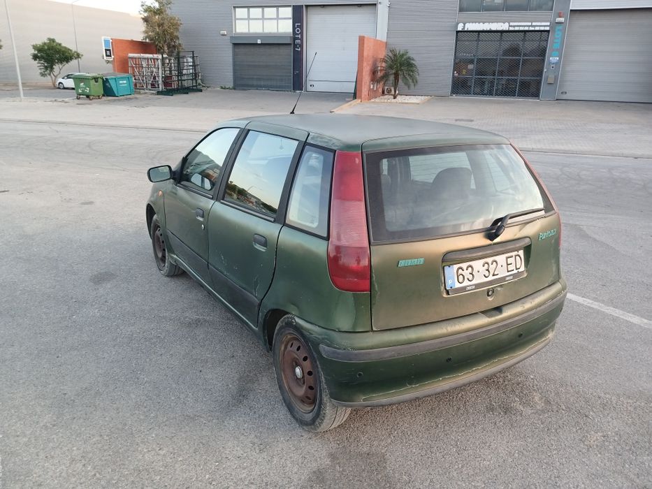 Fiat punto 1.2i (inspecionado)
