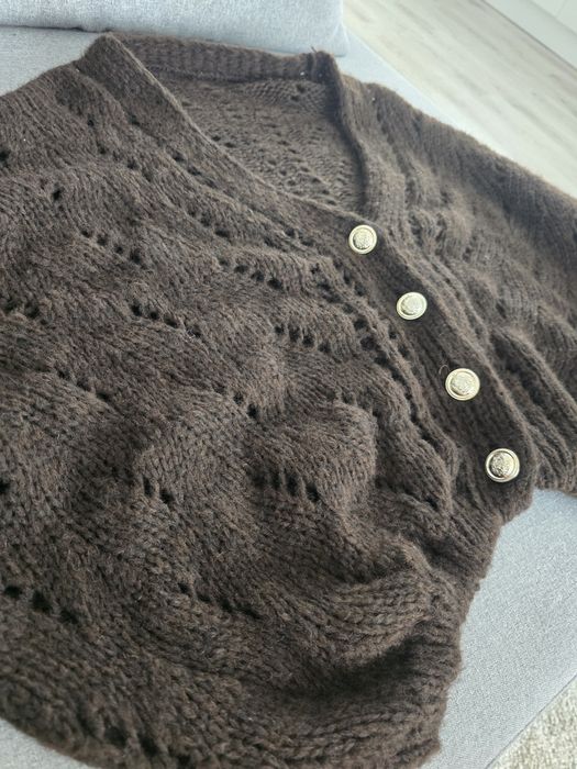 Nowy śliczny sweter