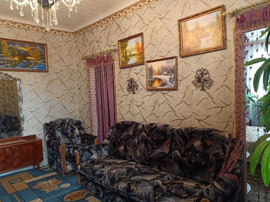 Уютная квартира в зелёном районе на Восточном. Кирпичный тёплый дом