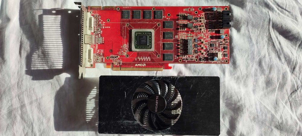 Видеокарта HD4870 на 512 Мб видеопамяти+Cистема охлаждения