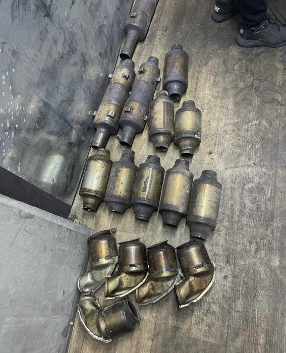 Викуп б.у каталізаторів скупка прийом сажевих здати куплю каталізатор