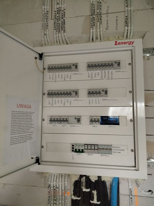 elektryk, instalacje elektryczne.