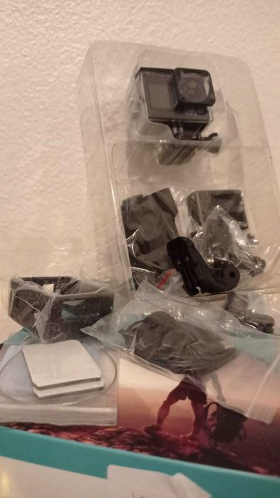 Câmara de Ação 5K - 2'' LCD Screen - WiFi