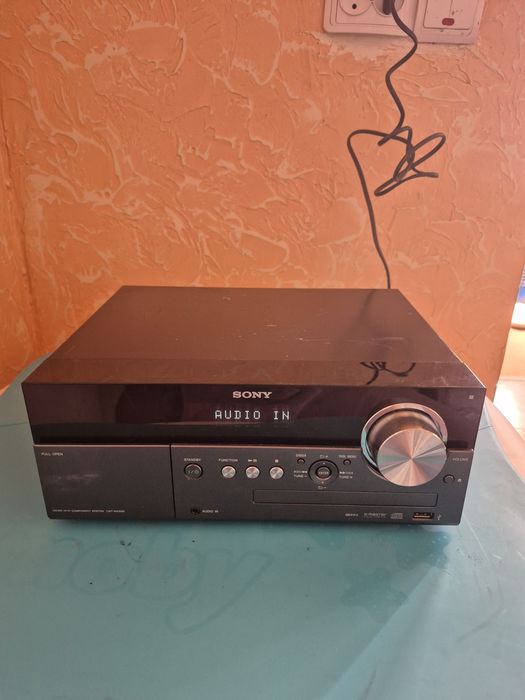 Sony. Продам.  .