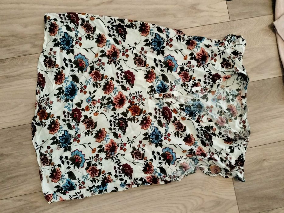 Paczka ubrań damskich rozmiar 42