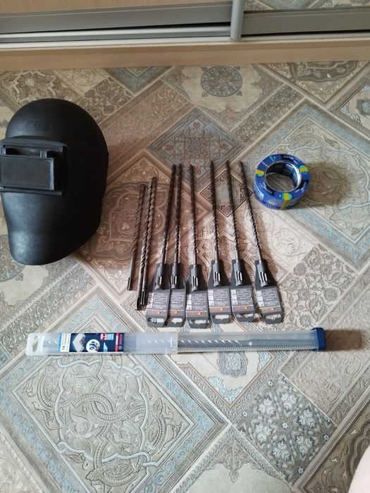 Сверло по бетону BOSCH SDS-Max-8x-14mm новые за всё цена 1000гр