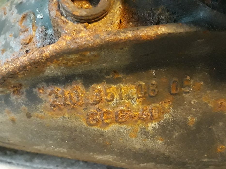 Dyferencjał Dyfer Tył MERCEDES E 280 2.8i 3,27