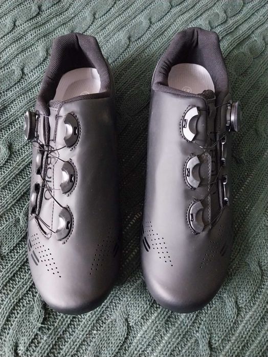 Buty rowerowe Tabolu TH QX-886 roz.43