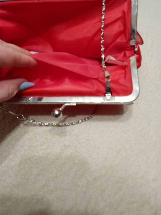 Елегантна сумка-клатч