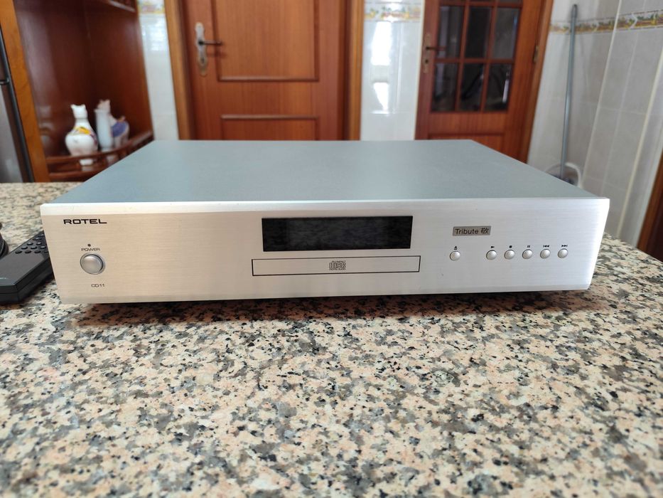 Rotel CD11 Tribute – Leitor de CD Excelente Estado