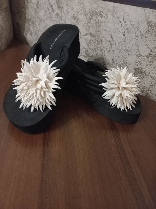 В'єтнамки,  ляпанці