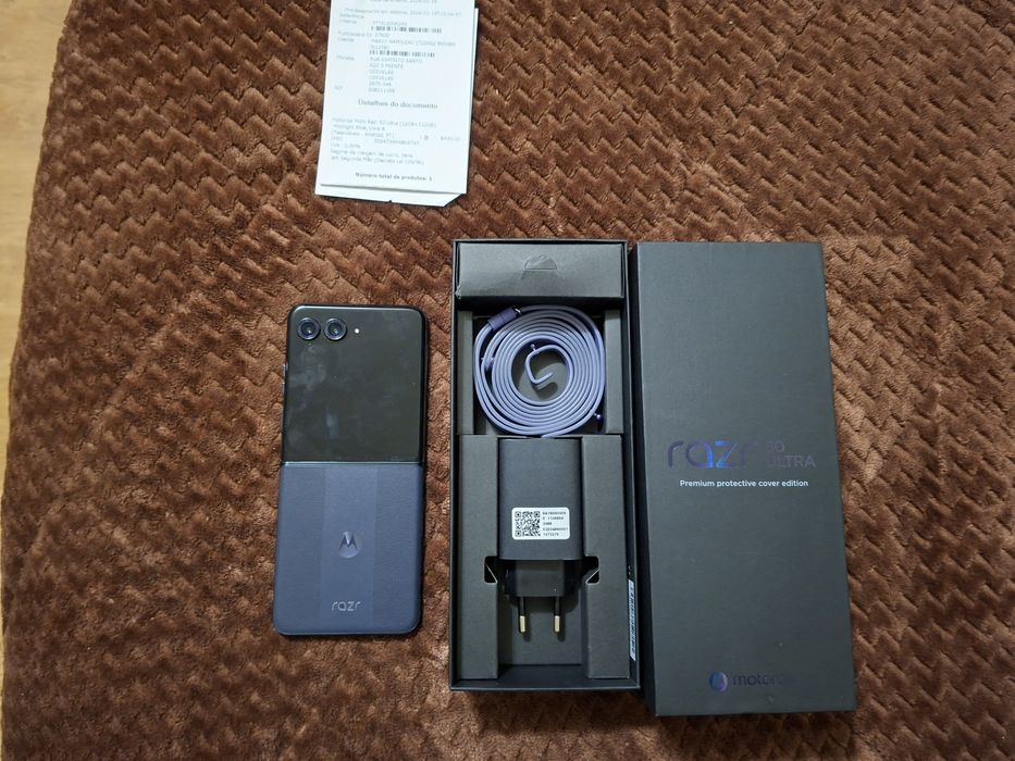 Troco/Vendo Motorola Razr 50 Ultra 512gb novo com fatura e garantia!