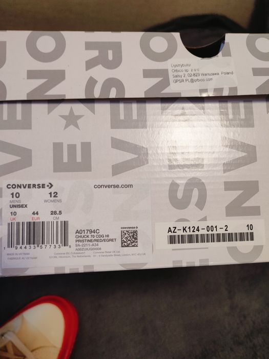 Converse x Comme des Garçons PLAY Chuck 70