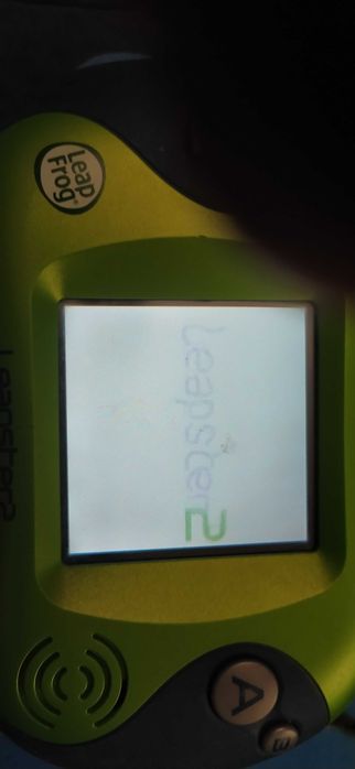 Ігрова я консоль Leapster2