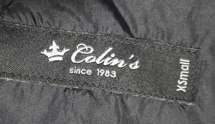 Віддам курточку розмір ХС