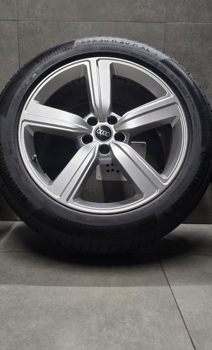 Felgi R20 Audi A4 A5 A6 A7 Q5 Q8 Mercedes Bmw 5x112 ET38