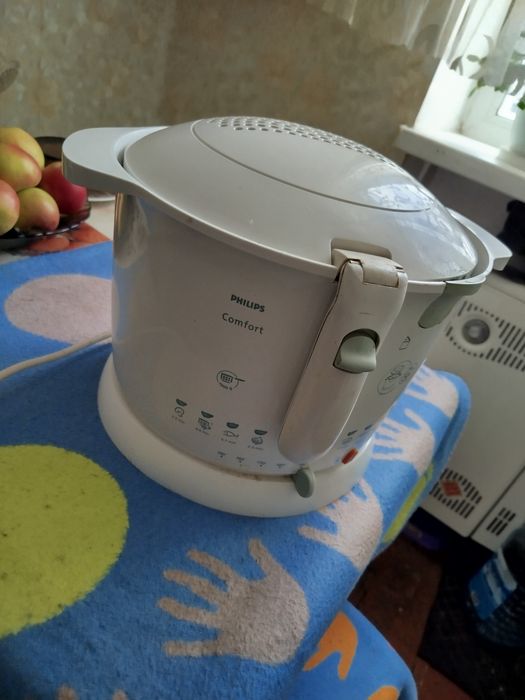 Фритюрниця Philips Comfort